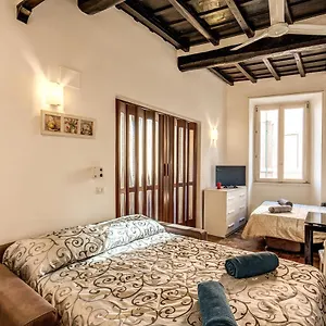 Casa Monticelli , Rome Italië